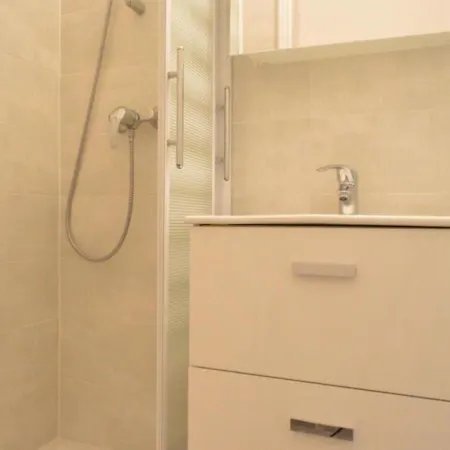 Marine 2 Apartment *