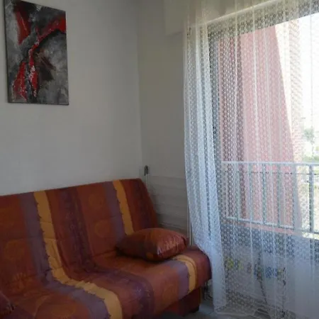 Marine 2 Apartment *