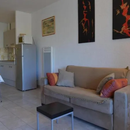 Marine 2 Apartment